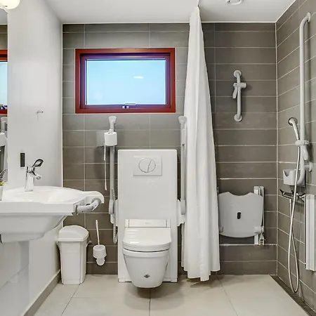 2 Bedroom Beautiful Home In Grenaa Holiday home Grenaa